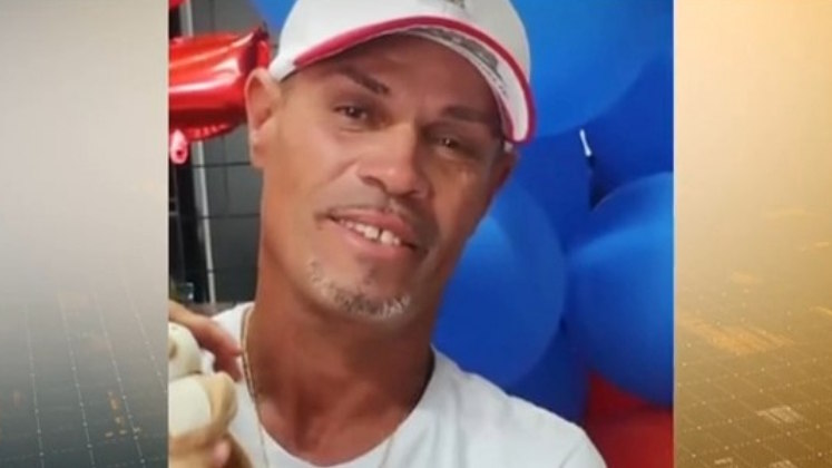 O Cidade Alerta traz detalhes do triângulo amoroso que acabou em tragédia, em Campo Limpo Paulista, interior de São Paulo. Júlio Ferreira, de 54 anos, foi assassinado pelo ex-marido da namorada após marcar um encontro com a mulher. Entenda o caso a seguir