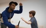 Os vizinhos se mobilizaram para socorrer as vítimas e, segundo informações, Miguel estava com ferimentos mais graves. A mãe pedia a todo momento para que ele fosse socorrido primeiro
