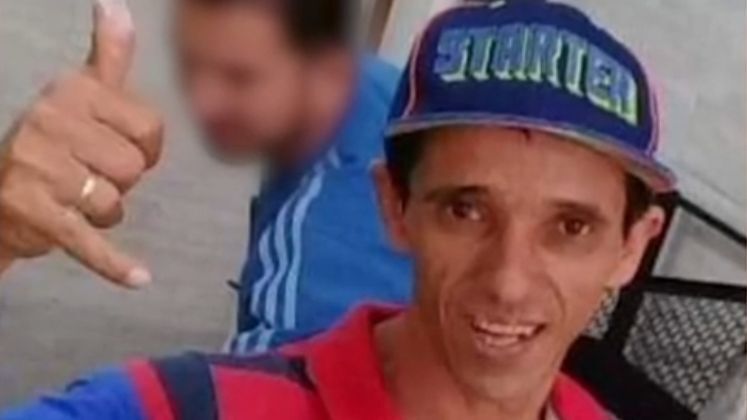O Cidade Alerta acompanha o caso do comerciante Carlos Vieira, de 47 anos, desaparecido desde o dia 5 de junho, na cidade de Franco da Rocha (SP). A última mensagem que enviou contém acusações contra o próprio irmão. Acompanhe