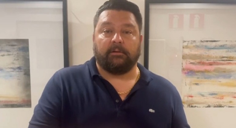A defesa de Jairinho se
manifestou a partir de um vídeo: 