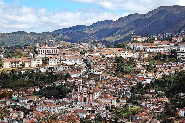 Cidade considerada pelo público como uma das mais bonitas: Ouro Preto - Estado: Minas Gerais - Destaques: patrimônio mundial e arquitetura colonial 