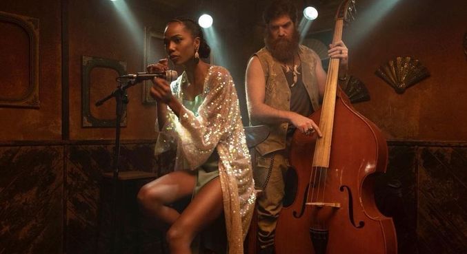 Os atores Jéssica Córes e Jimmy London em cena de 'Cidade Invisível'