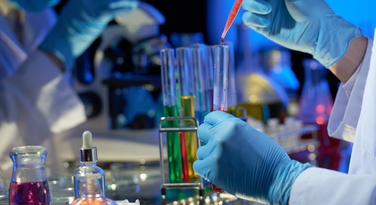 Evento Bate Papo com Ciência trás no primeiro programa a biomédica Jaqueline Goes