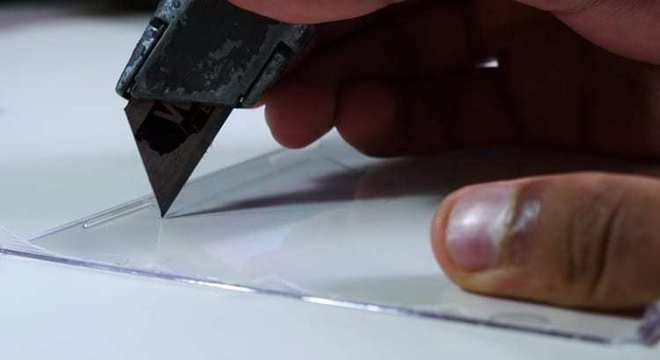 Cientistas criam holograma 3D [e como fazer uma versão com celular]