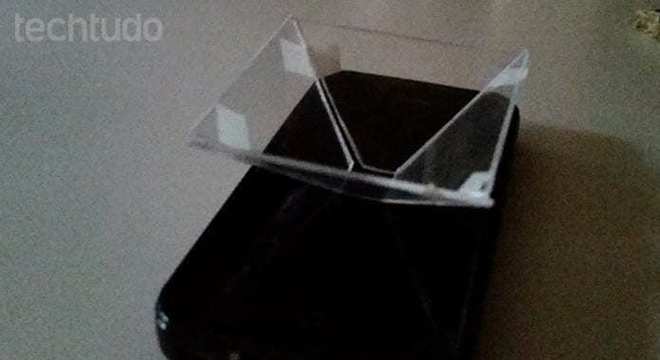 Cientistas criam holograma 3D [e como fazer uma versão com celular]