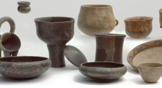 Cientistas identificaram vestígios de ácidos graxos em fragmentos de porcelana perto da cidade de Pokrovnik, no litoral da Croácia