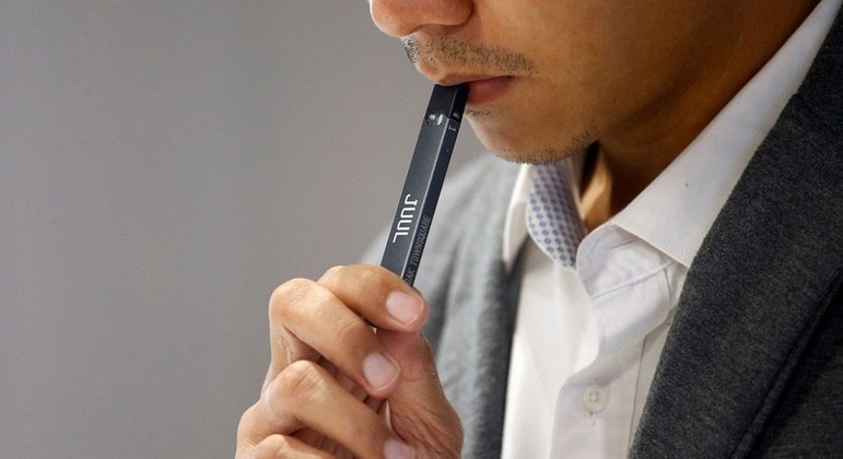 Anvisa mantém decisão de 2009 de proibir fabricação, importação e uso de cigarro eletrônico