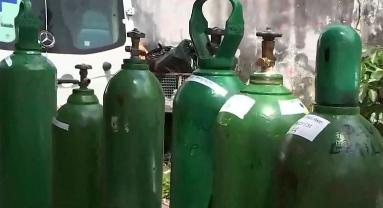 Estado de SP tem 54 cidades em situação crítica de oxigênio gasoso usado para covid-19