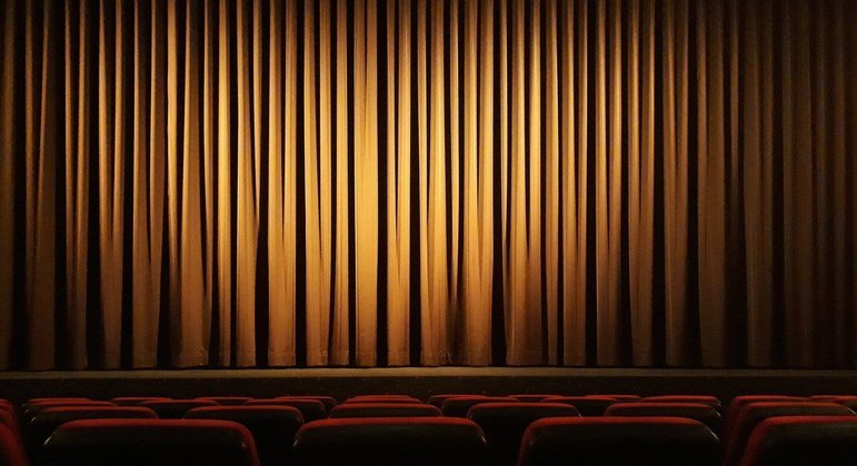 Não será mais obrigatório o distanciamento em cinemas e teatros de SP