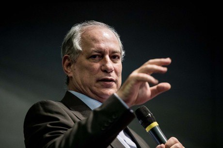 N o se pode servir a dois senhores afirma Ciro Gomes Not cias