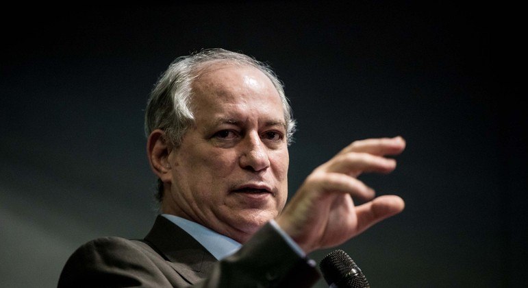 TRF 5 anula busca e apreens o realizada contra Ciro Gomes