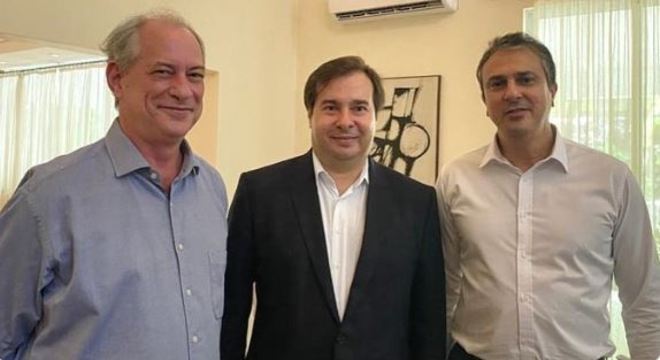 Maia vai ao Cear e se re ne com Ciro Gomes e Camilo Santana