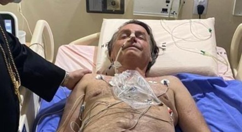 Cirurgia Bolsonaro 