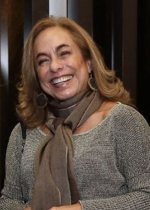 Cissa Guimarães vai apresentar o "Sem Censura"