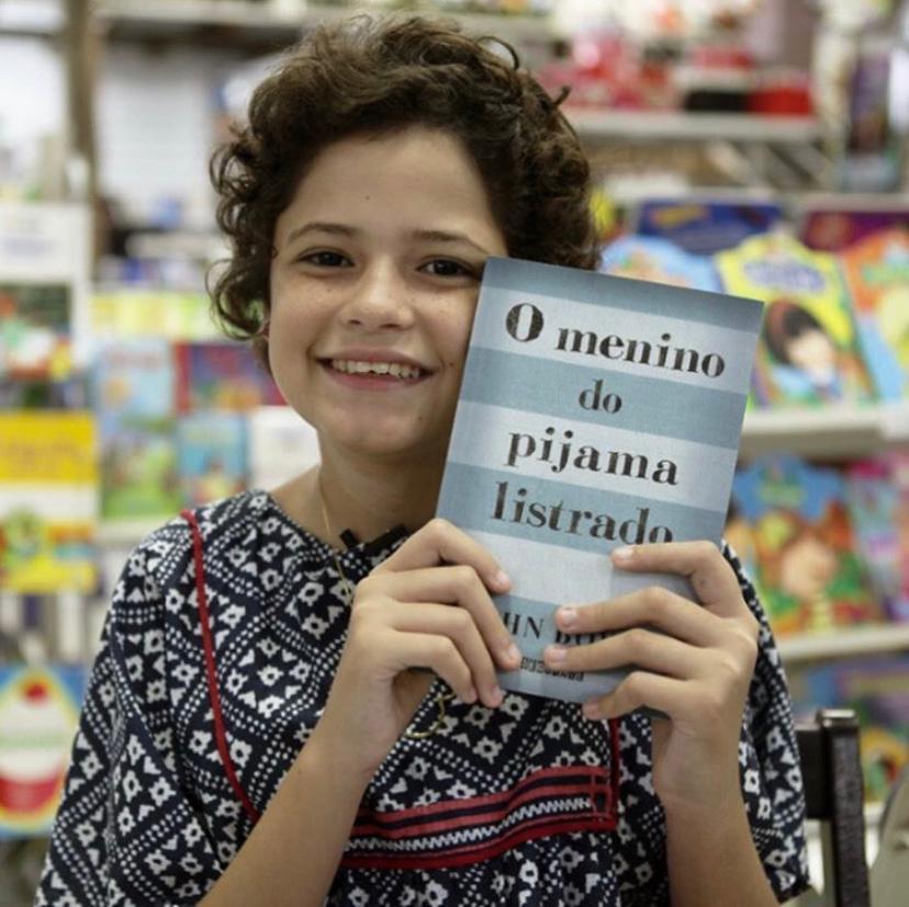 "O menino do pijama listrado" é um dos livros favoritos de Clara