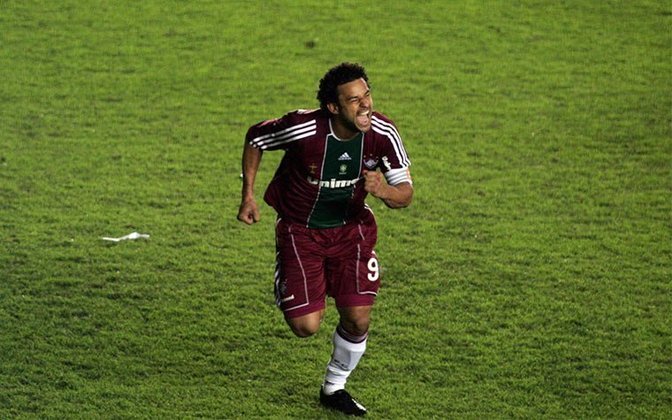 CLASSIFICAÇÃO HEROICA: Em 20 de abril de 2011, o Fluminense jogava pela Libertadores e foi até a Argentina encarar o Argentino Jrs precisando de uma vitória por dois gols de diferença. Com dois gols de Fred, sendo um deles aos 43 minutos do segundo tempo, o Flu avançou. 
