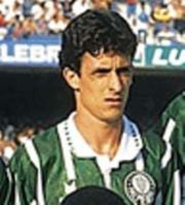 Cláudio Guadagno (ex-lateral de Flamengo, Palmeiras, São Paulo e Santos)