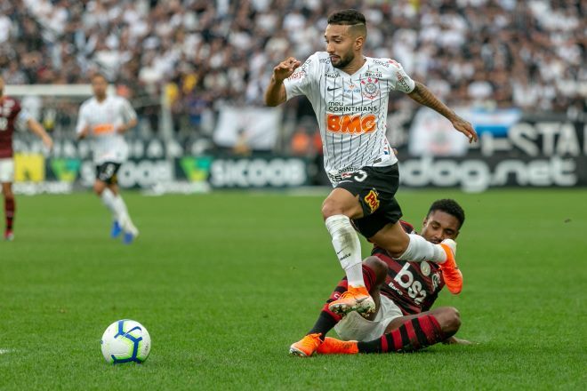 Corinthians E Flamengo Empatam Jogo Em Que Var Chamou Atencao Esportes R7 Futebol