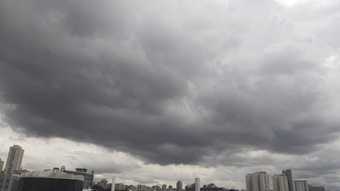 With the arrival of a cold front, São Paulo has a maximum of 24ºC today – News
