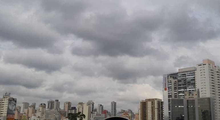Nuvens na zona oeste da capital paulista