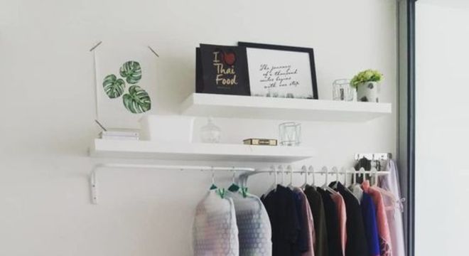 closet aberto - closet pequeno com gaveteiro de metal