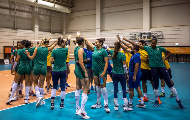 Favorita Ao Ouro Selecao Feminina De Volei Treina No Japao Fotos R7 Olimpiadas