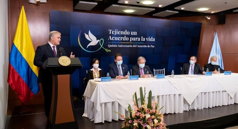 O presidente da Colômbia, Iván Duque, discursa em comemoração dos 5 anos do acordo
