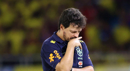 Fernando Diniz lamenta derrota do Brasil
