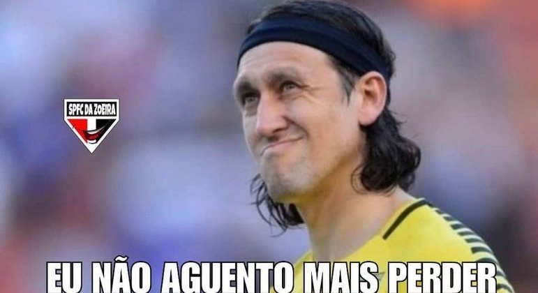 Corinthians sofre com memes após eliminação para o São Paulo; veja