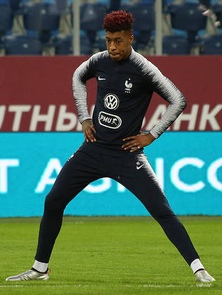 Com lesão no tendão de Aquiles direito, Kimpembe foi cortado da lista de convocados da França. Assim, o técnico Didier Deschamps chamou Axel Disansi, do Monaco, para substituí-lo