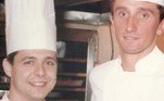 O último #TBT de Emmanuel foi postado nesta quinta-feira(18), mas a foto é de maio de 1988.Na foto, ele está com seu amigo e chef Jean Michel Lorrain,em um festival gastronômico no restaurante Roanne, em São Paulo (SP)O Top Chef Brasil 3 vaiao ar toda sexta-feira, logo após AFazenda 13