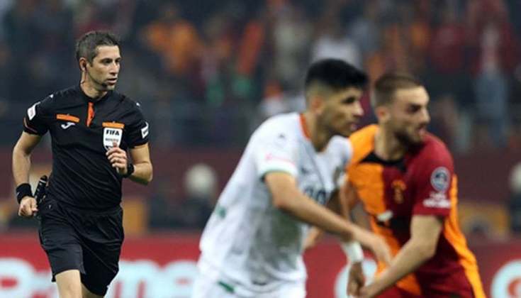 Com o resultado, o Galatasaray está em oitavo no Campeonato Turco, com 18 pontos, mas só em 10 jogos. O líder é o Fenerbahçe, com 23 pontos  o mesmo número de jogos. Os dois times, juntos com o Besiktas, são os grandes times de Istambul e do país. 
