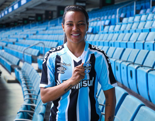 Com relação ao elenco para 2023, destaque para a contratação da atacante Raquel Fernandes, de 31 anos, que veio do Sporting de Portugal. 