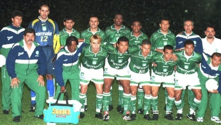 Com vitórias memoráveis diante do maior rival, Corinthians, o Palmeiras conquistou a Libertadores pela primeira vez em 1999. Além do Timão, o Verdão deixou para trás Vasco e River Plate no mata-mata da competição. No segundo jogo de final, reverteu a vantagem do Deportivo Cali e ganhou o título nos pênaltis.