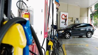 El gobierno está bajo presión para mantener la exención de impuestos federales sobre la gasolina y el etanol