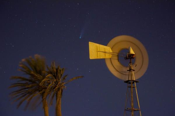 Na Espanha, um registro da passagem do cometa foi feito na cidade de Gran Tarajal, na ilha de Fuerteventura.