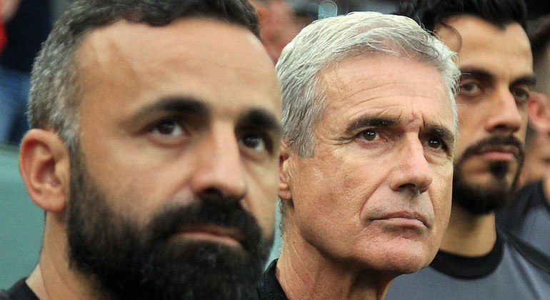 Comissão técnica do Botafogo, formada por Vitor Severino (auxiliar), Luís Castro (técnico) e João Brandão (auxiliar)