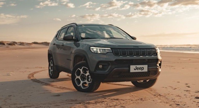 Jeep Compass foi o SUV médio mais vendido em fevereiro com 4.430 unidades emplacadas