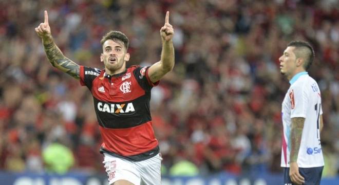 Como já esperado, Felipe Vizeu não joga mais pelo Flamengo. O atacante vai defender a Udinese, da Itália, após a Copa do Mundo. Cria das categorias de base do Rubro-negro, o j