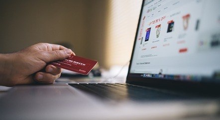 Compras online de até US$ 50 continuam isentas