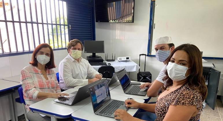 Escolas do DF recebem doação de salas móveis de informática – Notícias