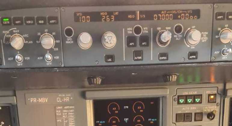 Comunicações aeronáuticas são afetadas por rádio pirata