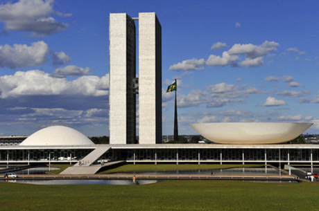 Câmara pode votar marco de gás natural esta semana