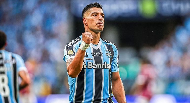 GrêmioFazendo a estreia no Campeonato Brasileiro na temporada de 2023, Luis Suárez pode também 'cortar, ou morder, a faixa' na lista de bonitões
