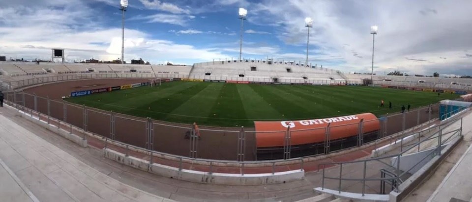 Adversário do Corinthians, Always Ready tem altitude como trunfo na  Libertadores - Gazeta Esportiva