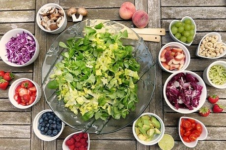 As pessoas estão resgatando alimentos in natura
