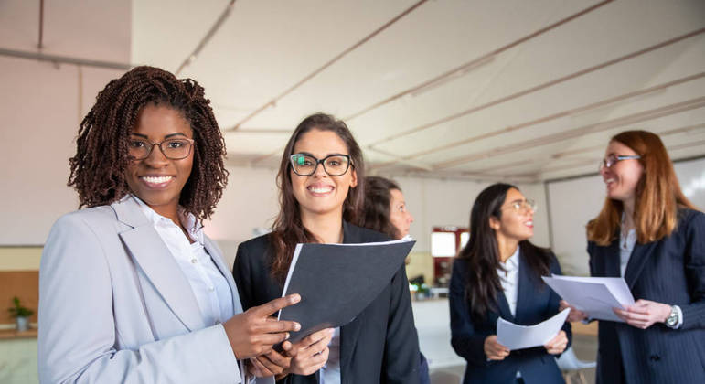 Maior presença de mulheres foi identificada em áreas como RH, marketing e comercial