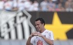 Leandro Damião, a contratação mais cara da história do Santos, foi um fiasco. Fez somente 11 gols na sua passagem pelo Peixe, sendo emprestado a três clubes diferentes ao longo do contrato
