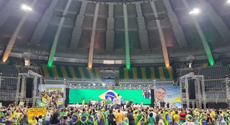 Em evento no Rio de Janeiro, PL confirma candidatura de Bolsonaro à  Presidência - Notícias - R7 Eleições 2022