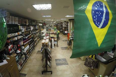 Vendas em supermercados caíram